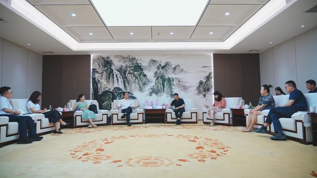 中車株洲所&宸宇富基蒞臨鵬輝能源考察交流，聚焦大儲深度合作